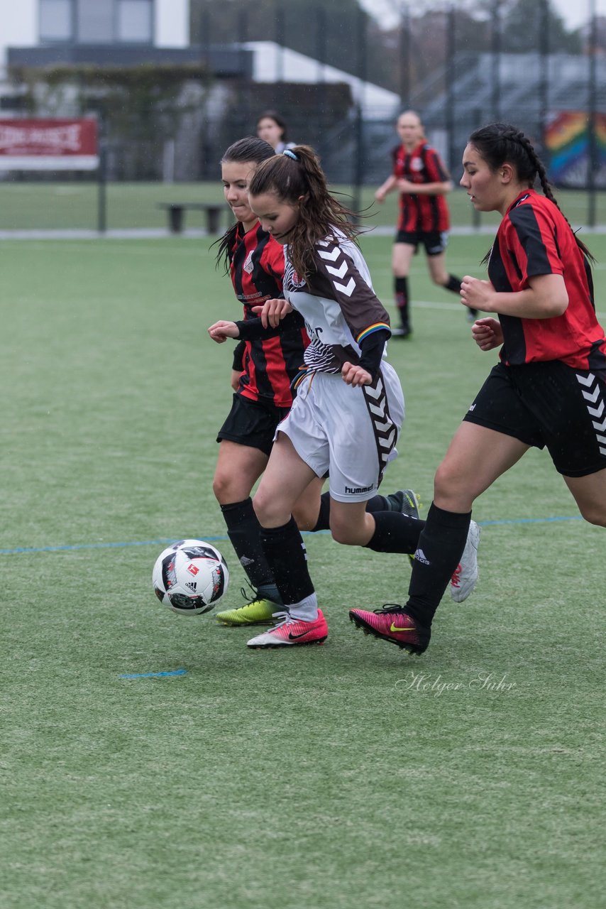 Bild 56 - B-Juniorinnen FC St.Pauli . Braedstrup IF : Ergebnis: 4:1